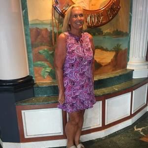 Meet your Posher, Donna